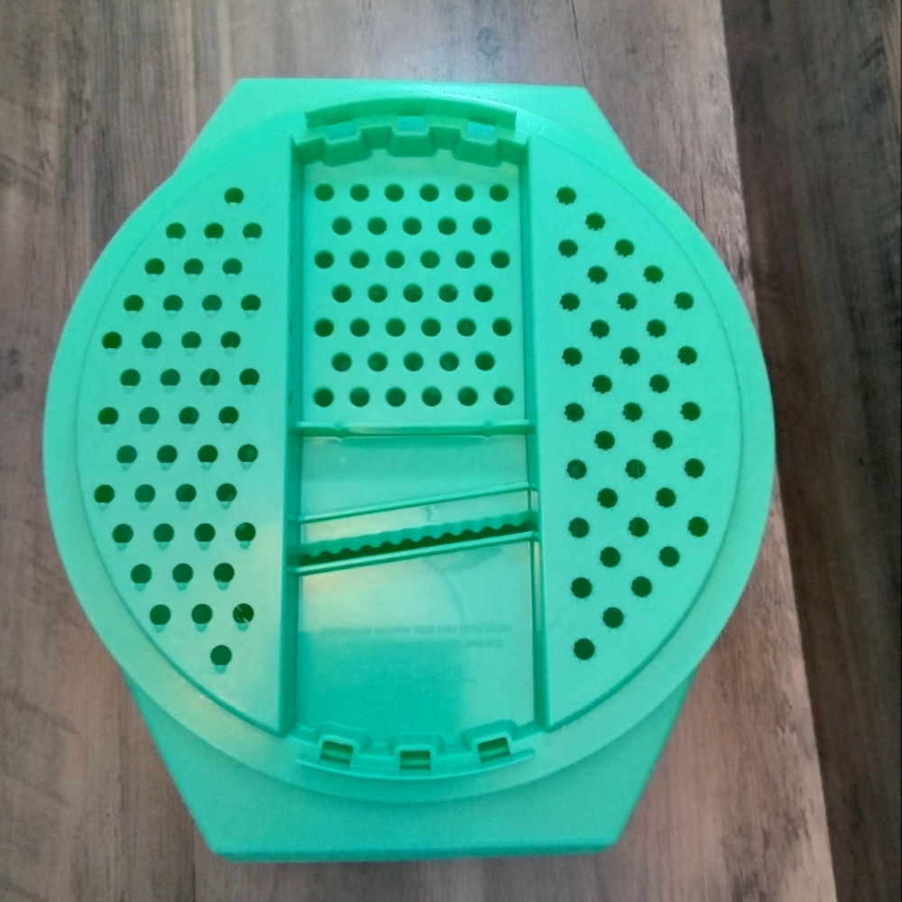 Vintage Tupperware grater